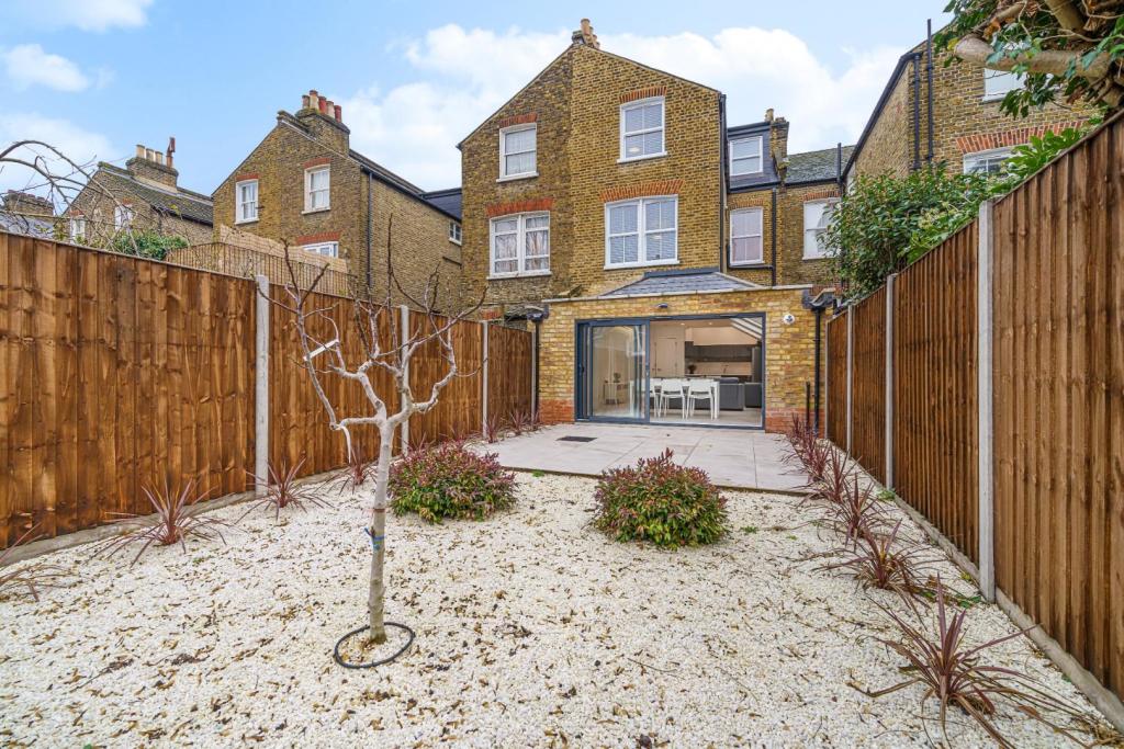 What Are The Things You Should Consider Before A Loft Conversion?