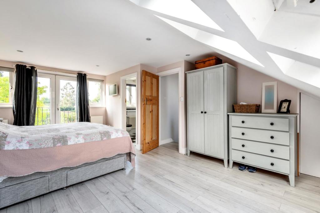 How Long Does a Loft Conversion Take in Bromley?