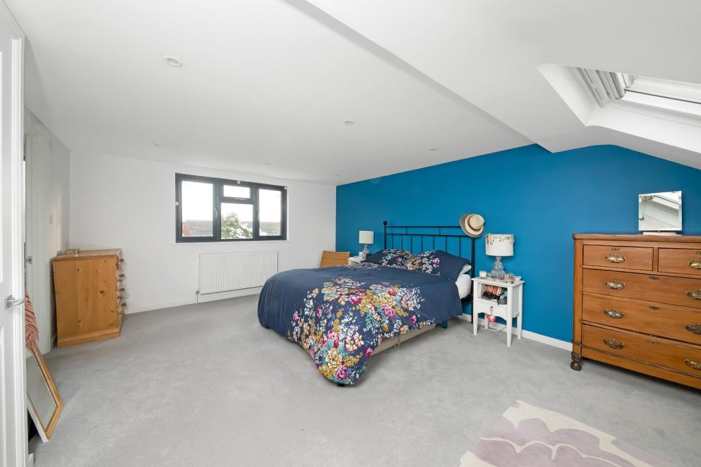 Who Should You Hire For The Loft Conversion?