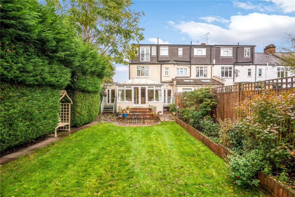 How Long Does A Loft Conversion Take In New Malden?