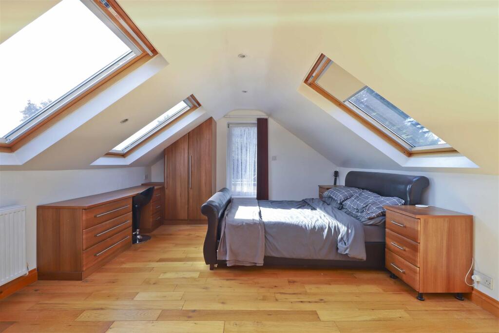 Hip-to-Gable Loft Conversion, Uxbridge, UB8 3